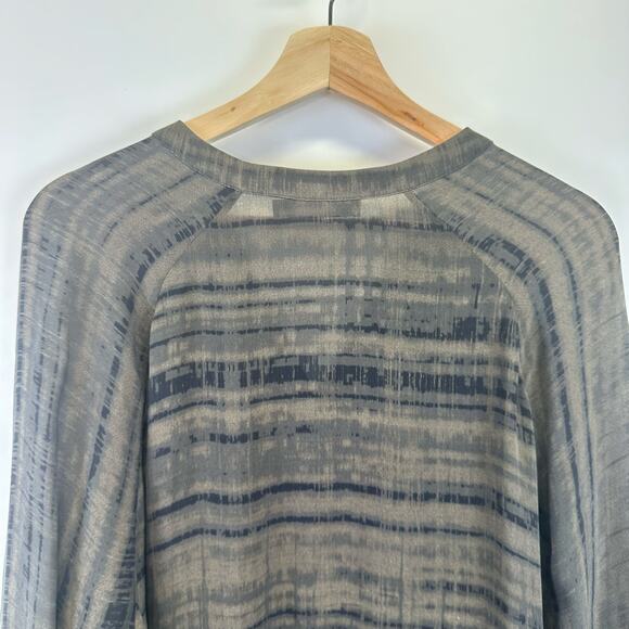 Vince 100% Silk Long Sleeve Button Front Brown Striped Tunic Blouse Womens XS - Picture 10 of 16